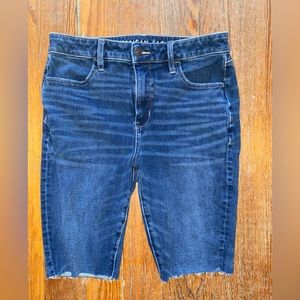American Eagle Outfitters~Next Level Dream Super-High Waisted Short.Size 8 Short
